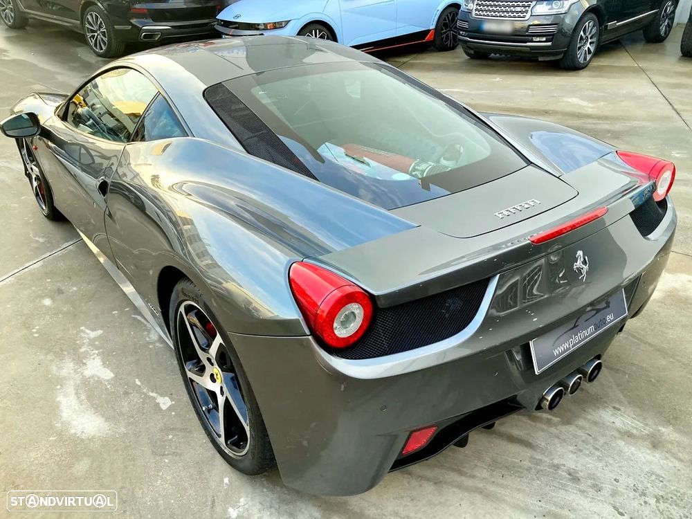 Ferrari 458 Italia - 37
