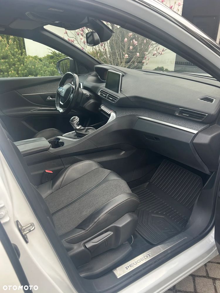 Peugeot 5008 BlueHDI 150 Stop & Start Allure - 12