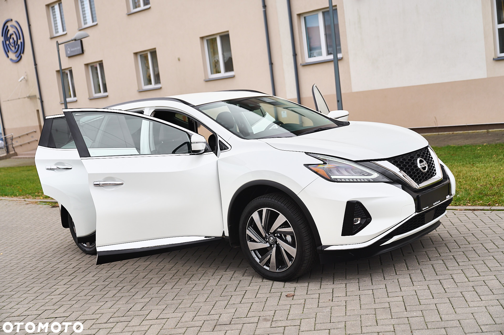 Nissan Murano - 16