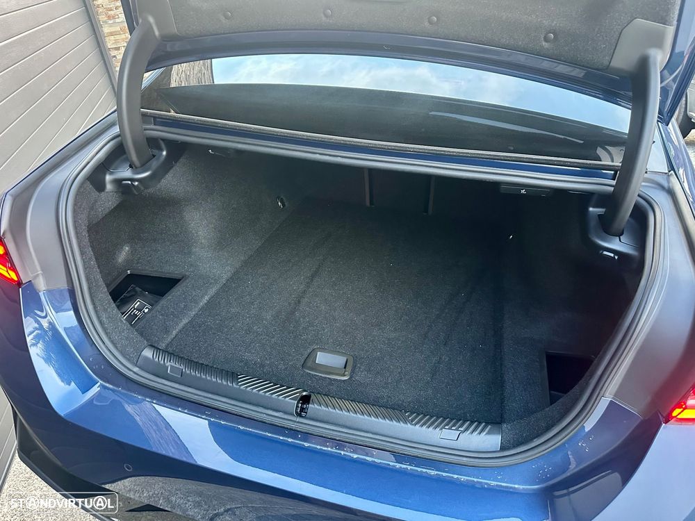 BMW i5 eDrive40 Pack Desportivo M Pro - 9