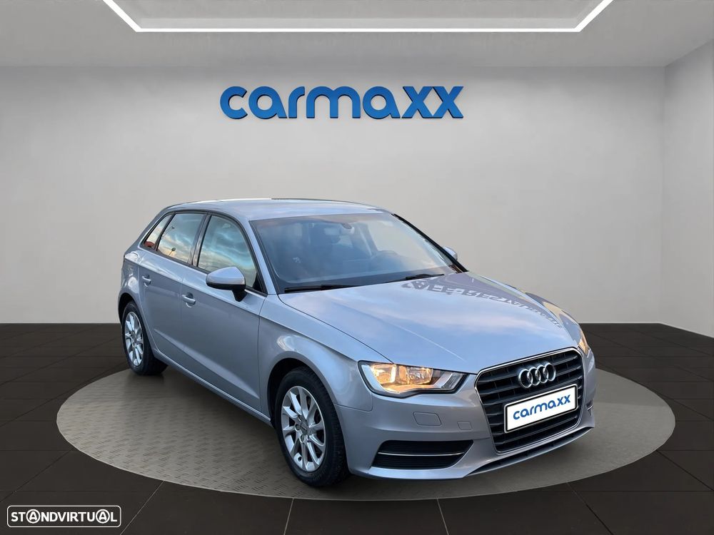 Audi A3 Sportback 1.6 TDI Attraction Ultra - 8