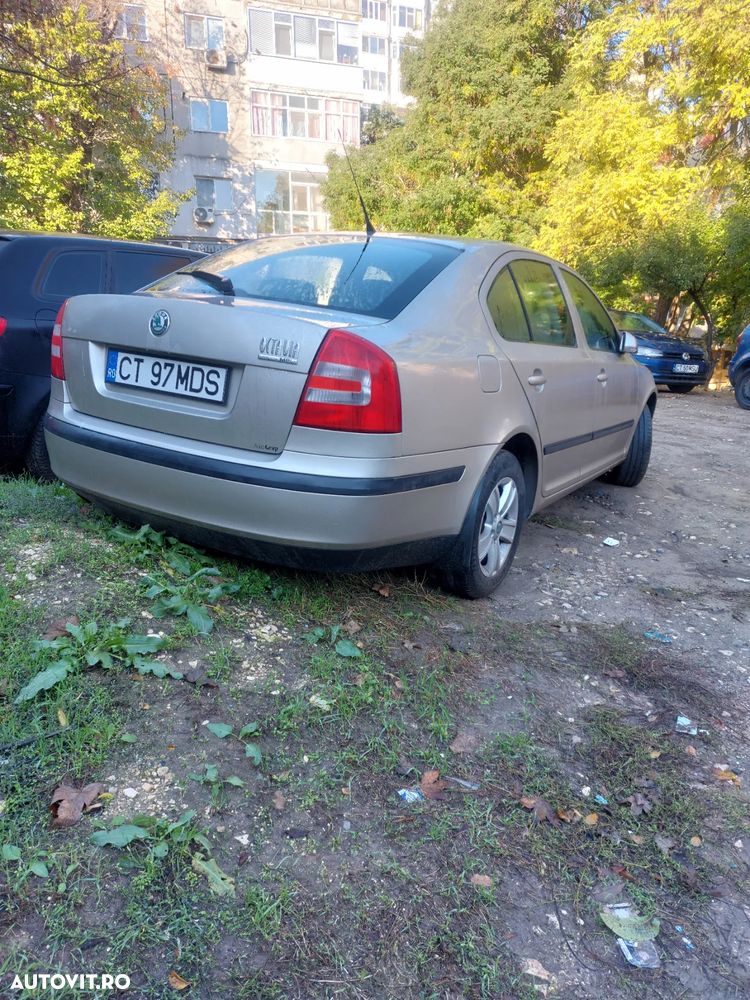 Skoda Octavia 1.6 Classic - 4