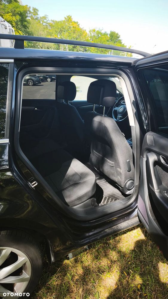 Volkswagen Passat 2.0 TDI DPF BlueMotion Technology Trendline - 5