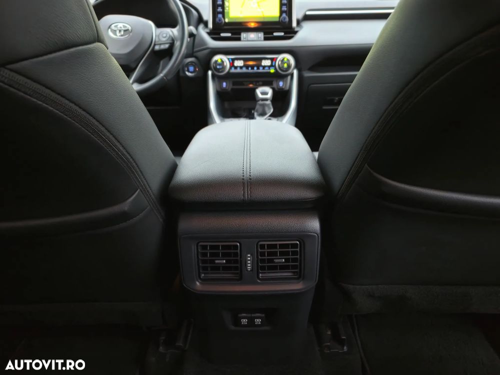 Toyota RAV4 - 20
