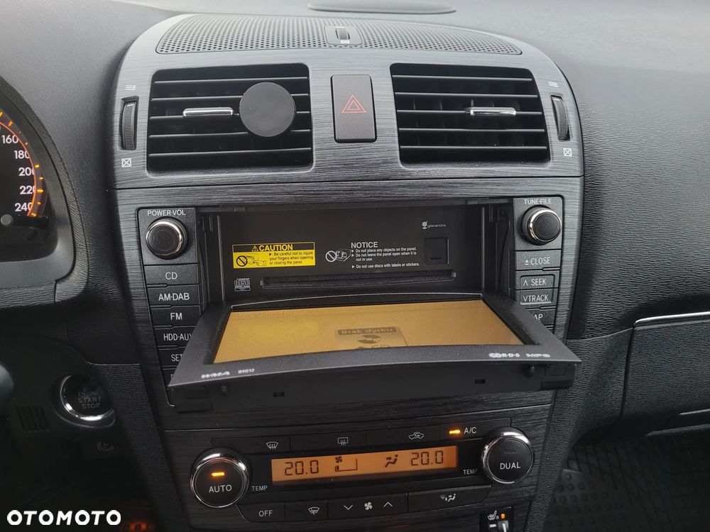 Toyota Avensis 2.0 Prestige NAVI MS - 30