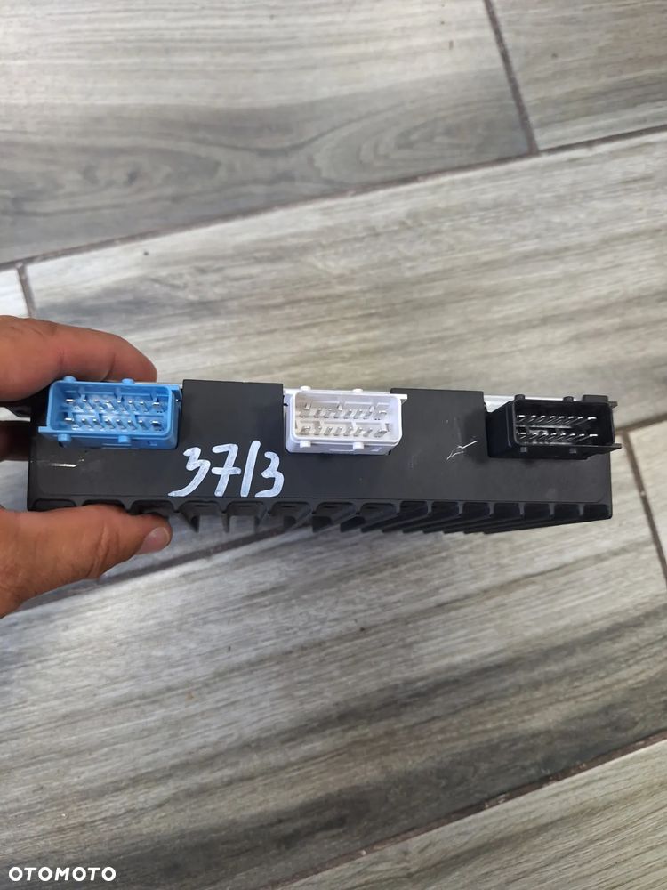 peugeot 5008  508 wzmacniacz JBL  audio 9666488780 2084759 A1106533  (37/3) - 7