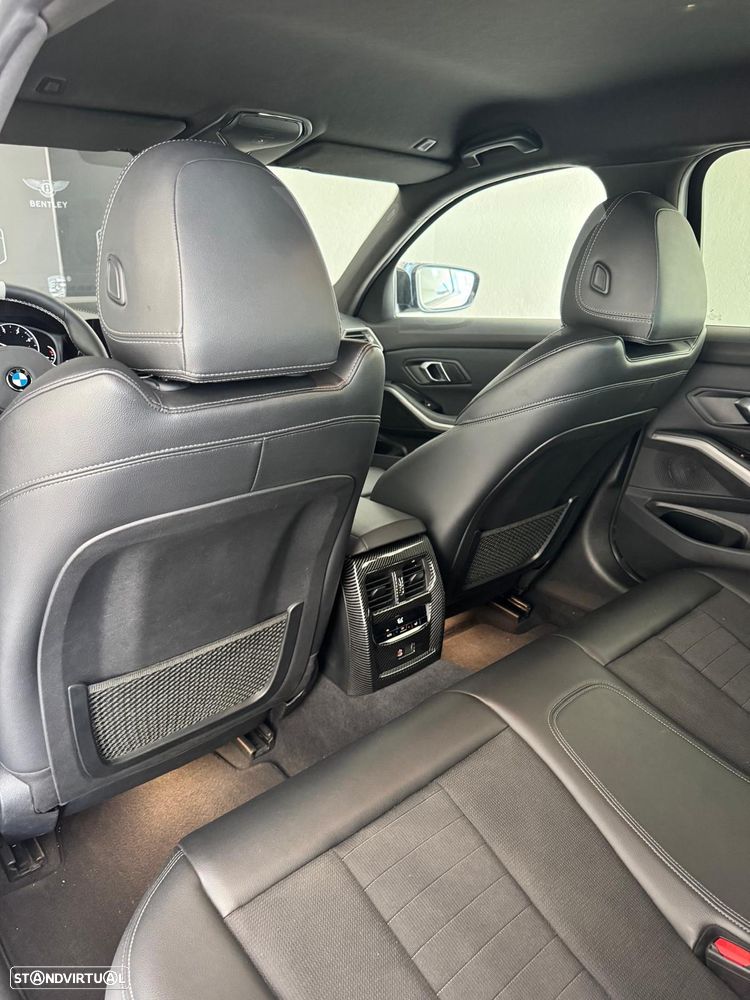 BMW 320 d Aut. M Sport - 15