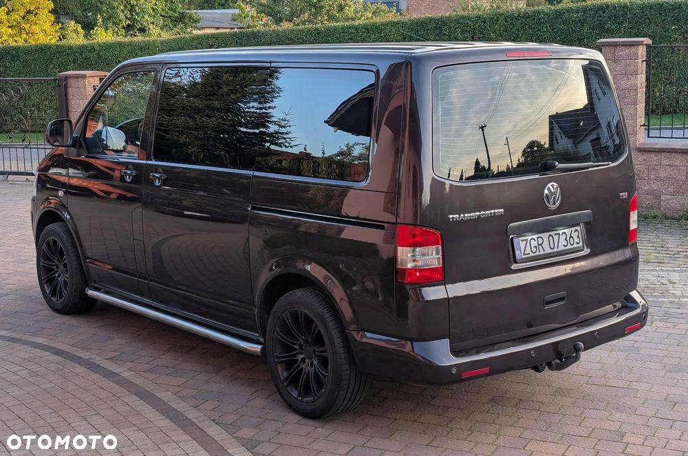 Volkswagen Transporter - 2