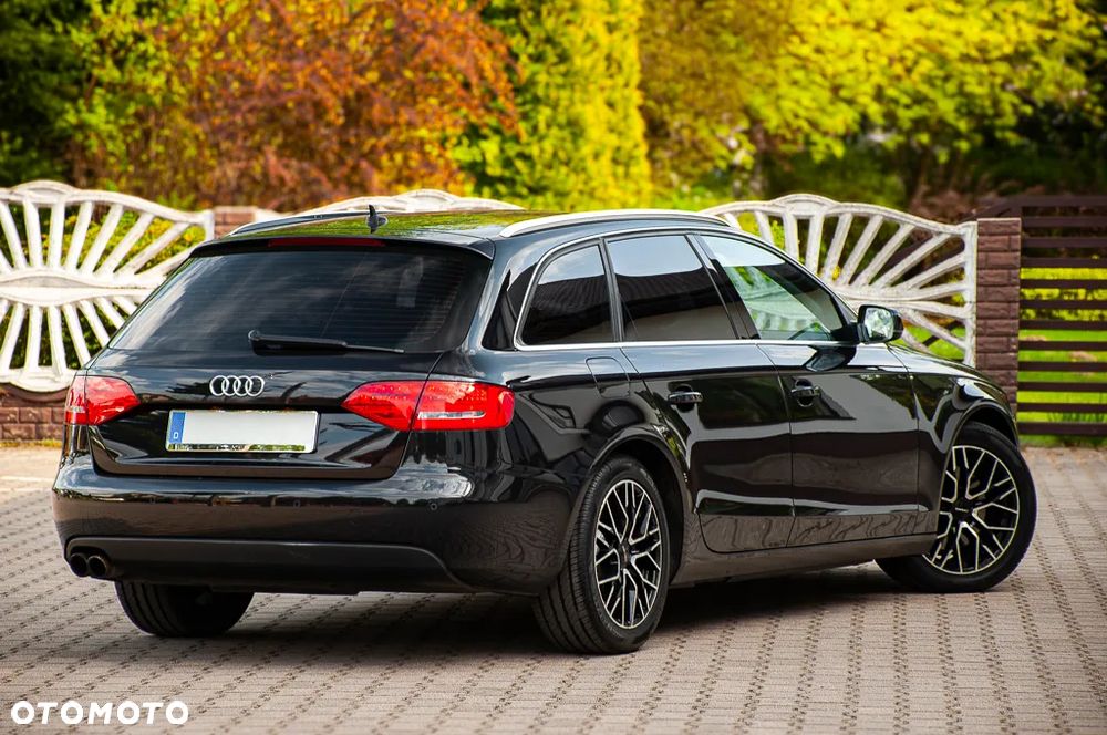 Audi A4 Avant 1.8 TFSI Ambiente - 24