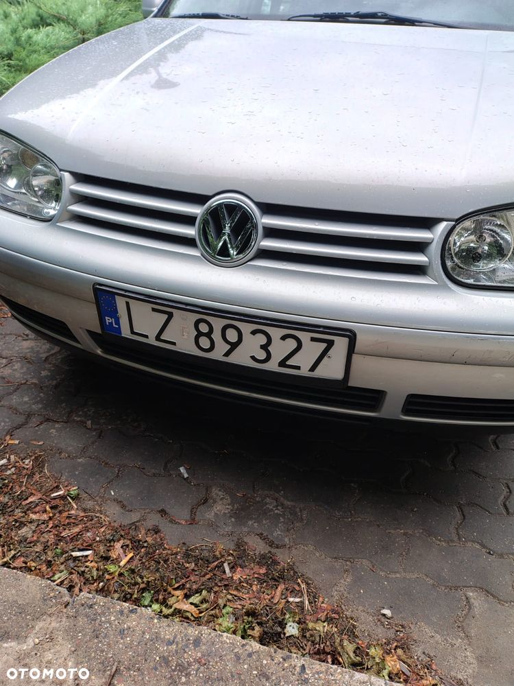 Volkswagen Golf 1.6 - 2
