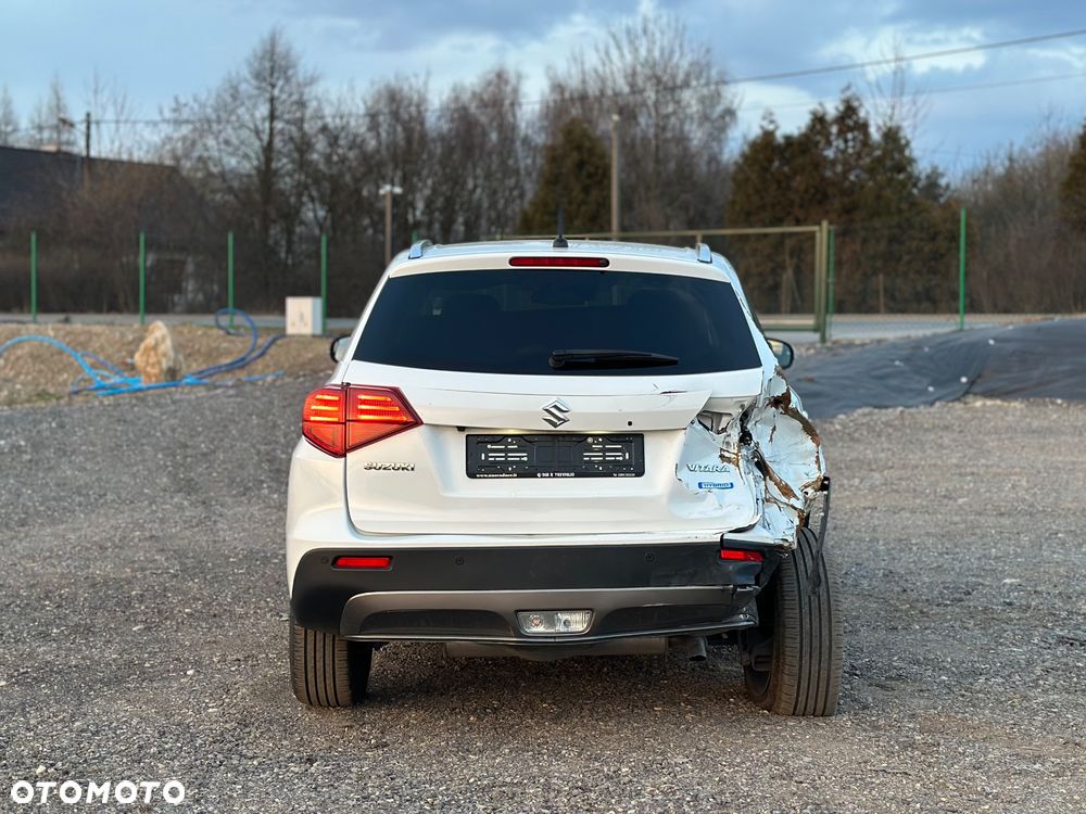 Suzuki Vitara - 16