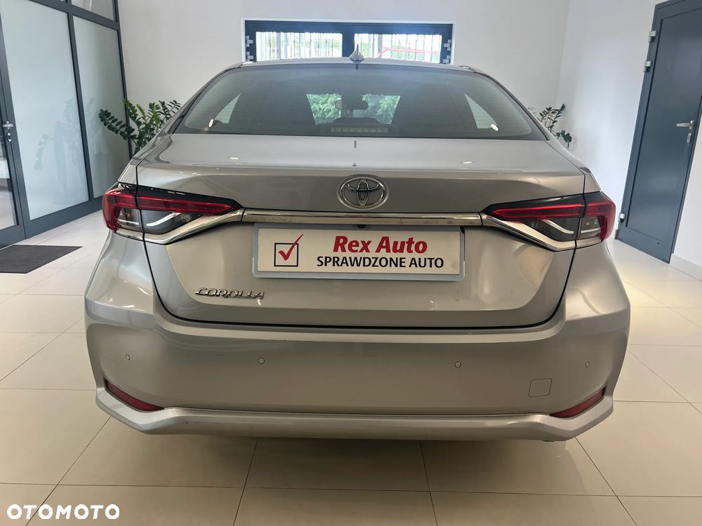 Toyota Corolla 1.5 Comfort - 8