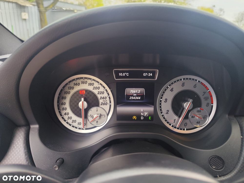 Mercedes-Benz Klasa A 180 7G-DCT AMG Line - 10