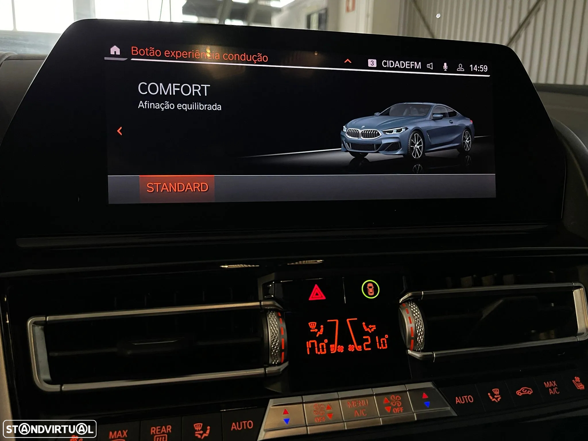 BMW M850i xDrive - 38