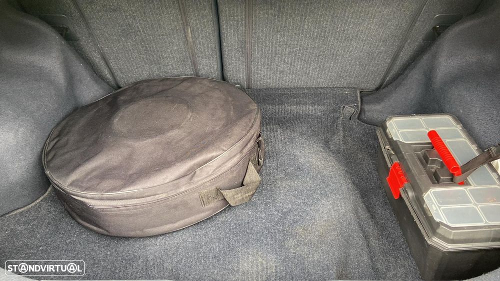 Honda Civic 1.6 LS - 8