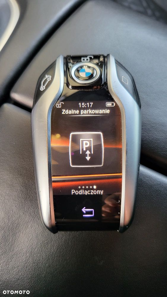 BMW Seria 7 740d xDrive - 27