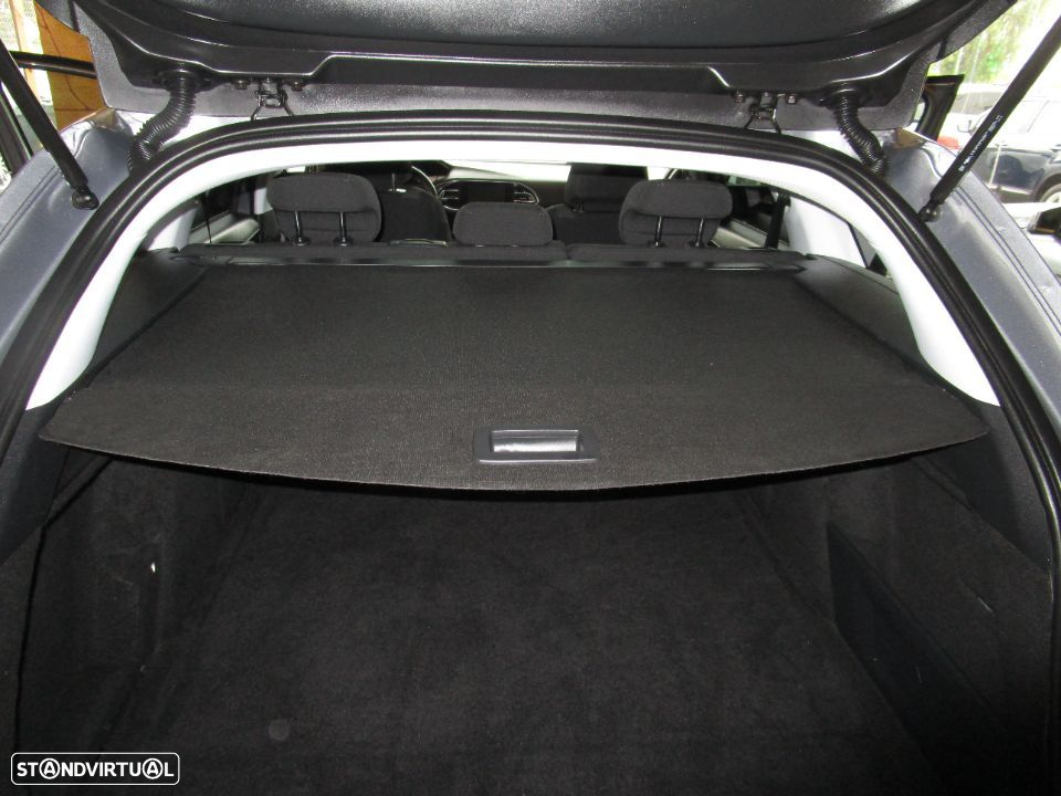 Peugeot 308 SW 1.6 BlueHDi Allure J17 - 17