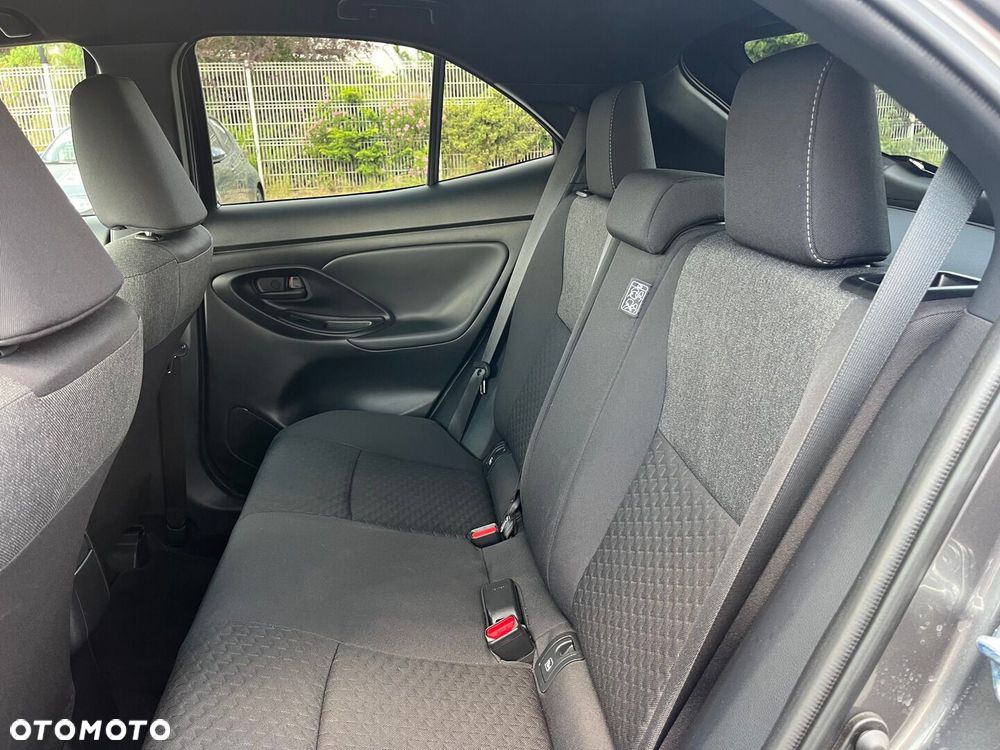Toyota Yaris Cross Hybrid 1.5 Style - 29