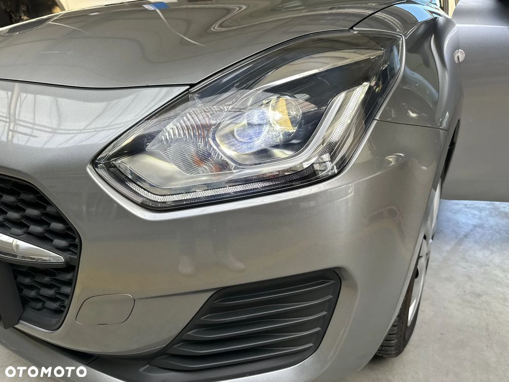 Suzuki Swift 1.2 Dualjet SHVS Premium - 21