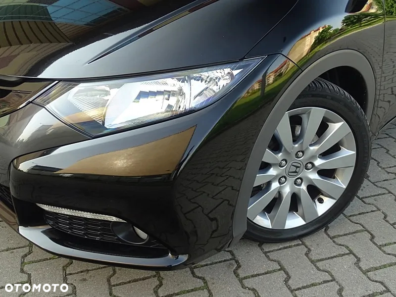 Honda Civic 1.4 i-VTEC Comfort Black Edition - 21
