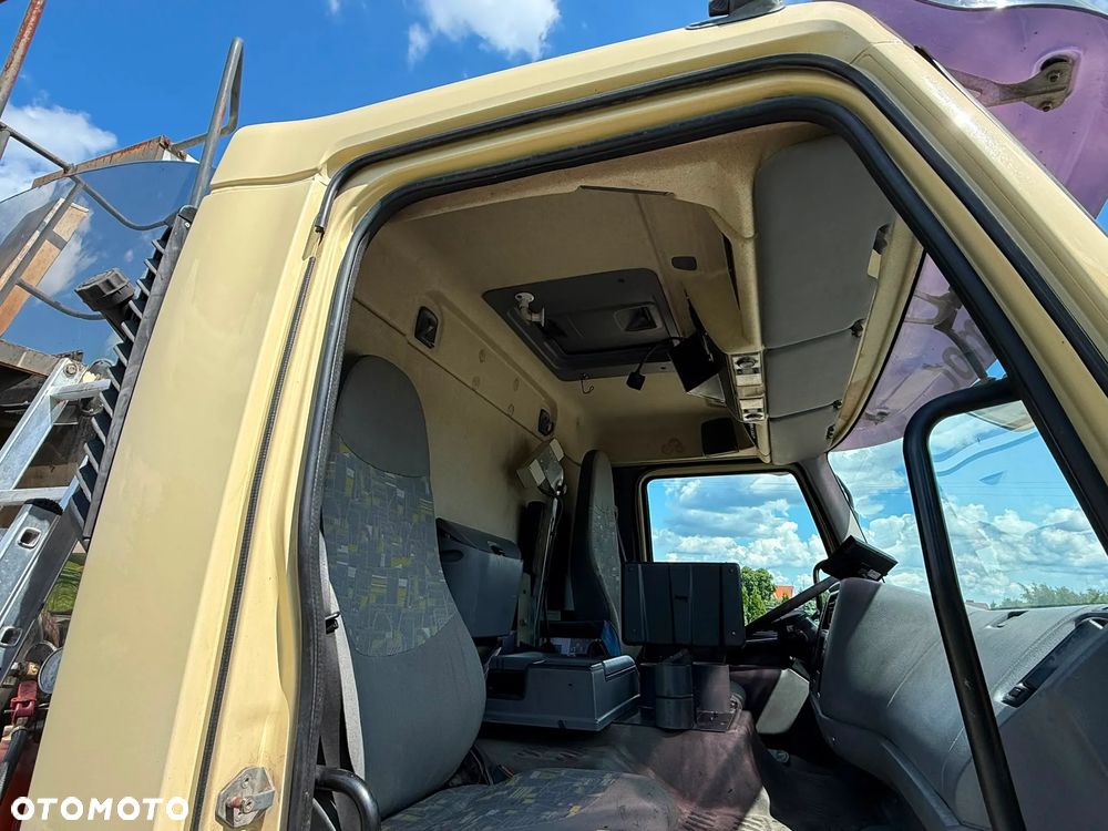 Renault Premium 370.26 - 10