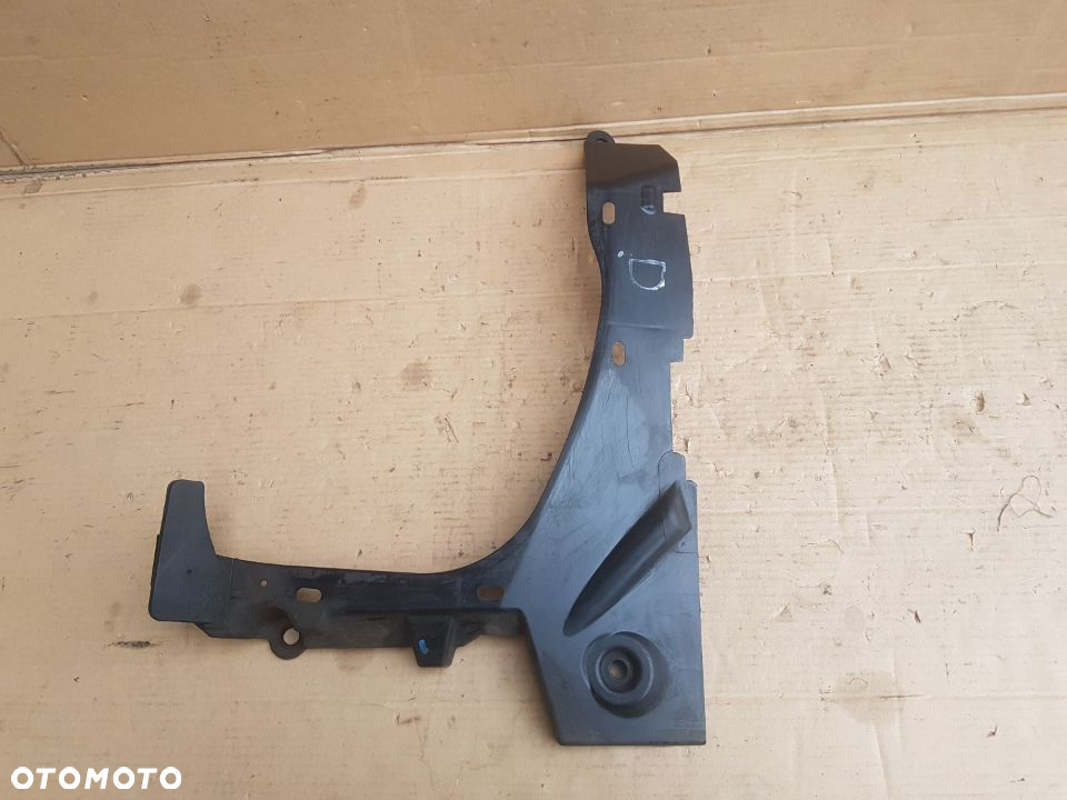 Subaru Outback IV BR osłony listwy zasłaniające linki i mechanizm hamulca ręcznego zbiornik paliwa - 2