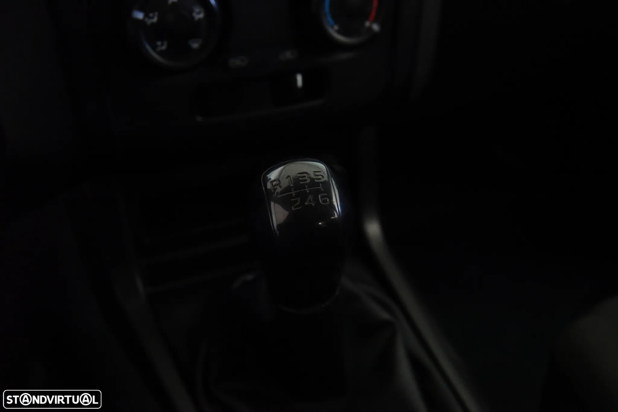 Isuzu D-Max 1.9 Ddi CD 2WD L CH - 13