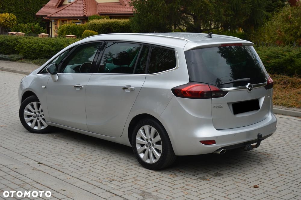 Opel Zafira 2012 photo 4