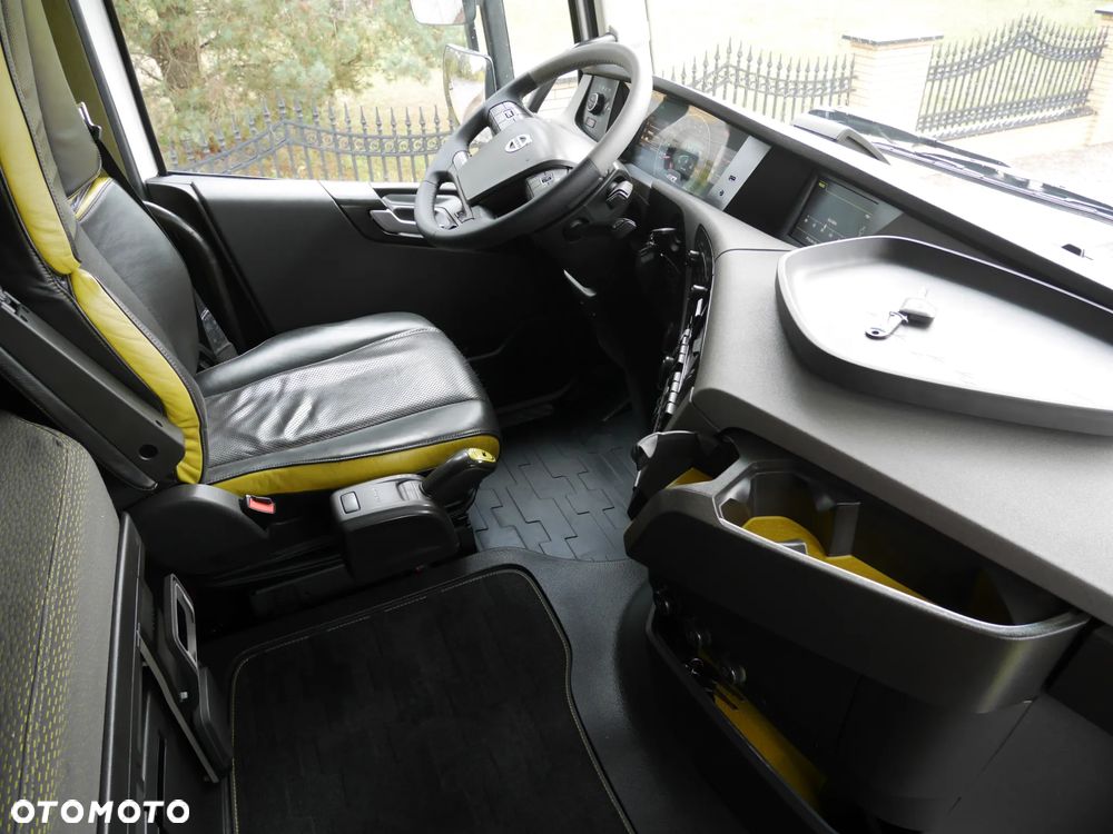 Volvo FH 16 / 650KM/ XXL / DMC 120 TON/ 6X4/ RETARDER/ STAN IDEALNY - 21