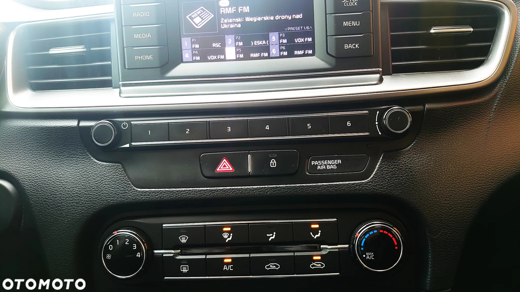 Kia Ceed 1.4 L - 16