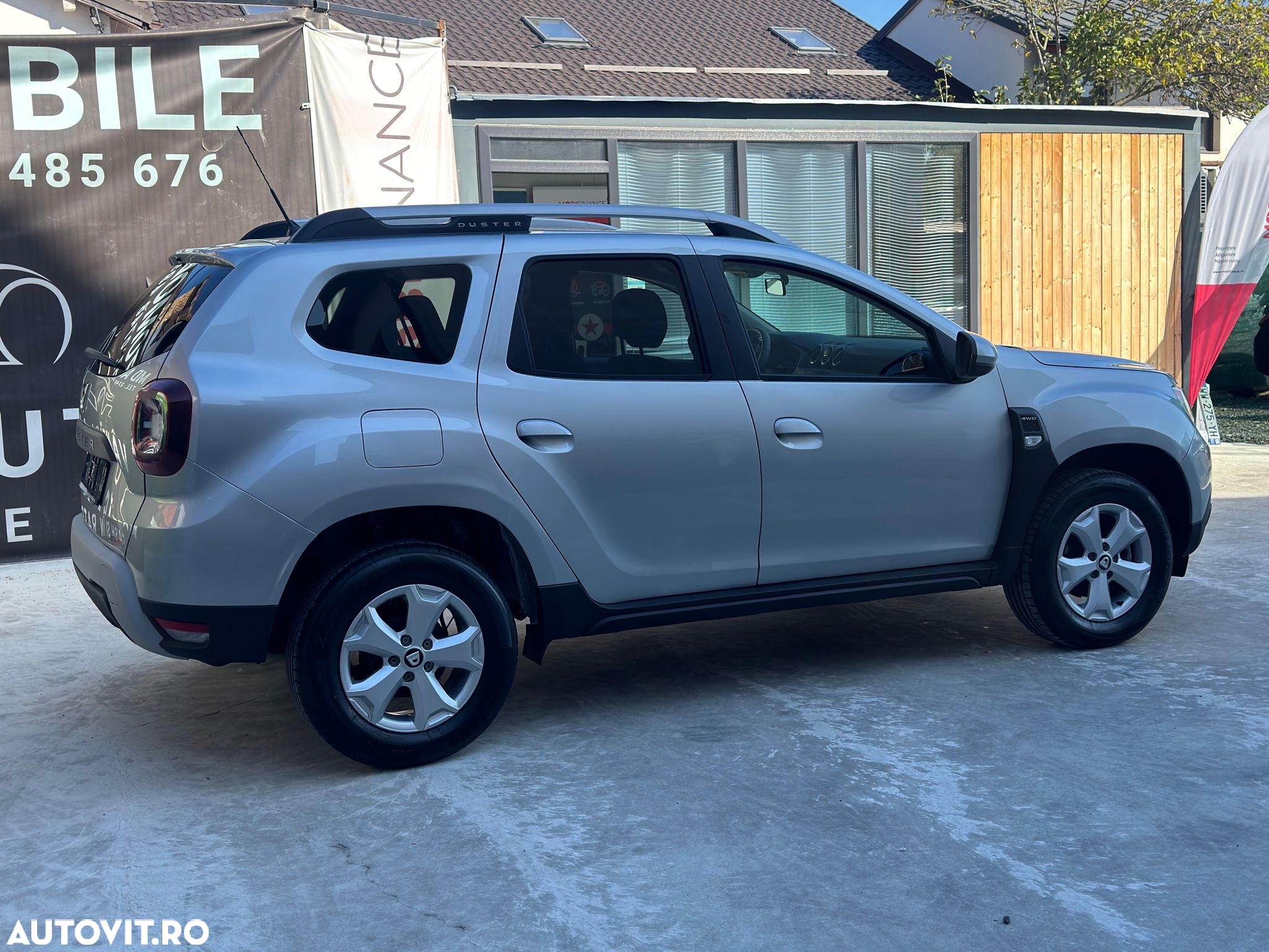 Dacia Duster 1.5 Blue dCi 4WD Comfort - 27