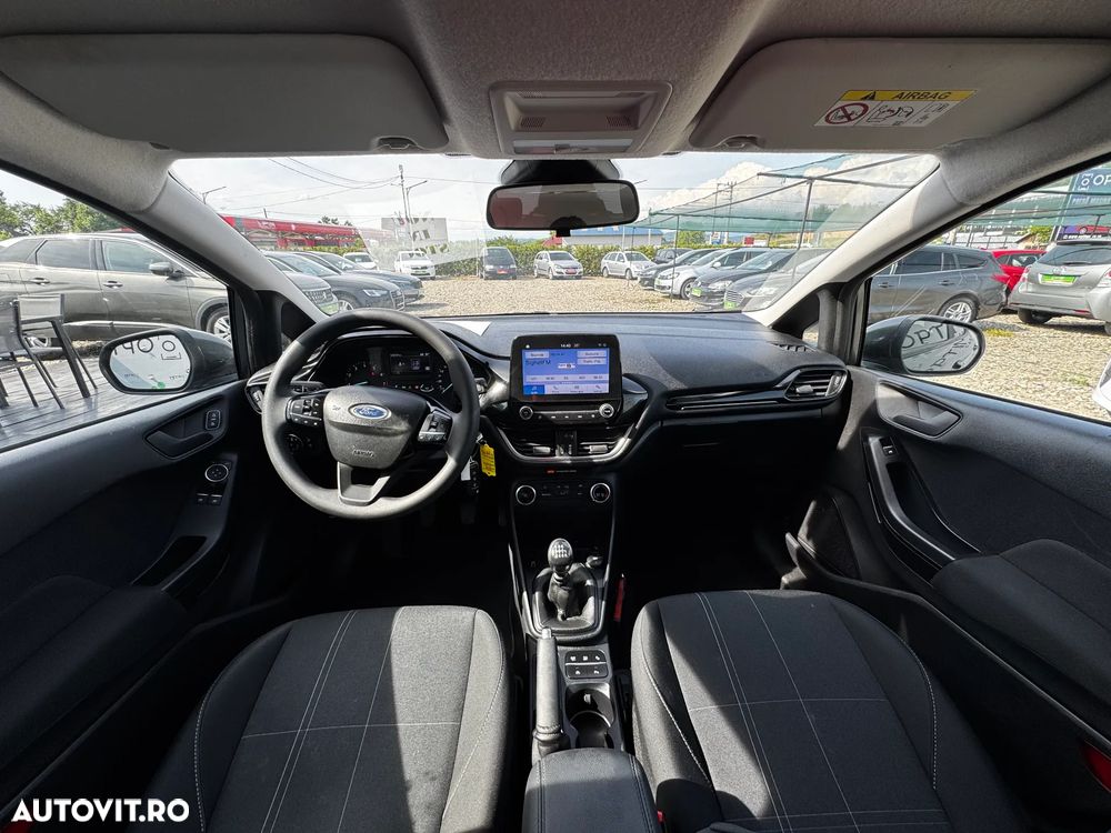 Ford Fiesta - 17
