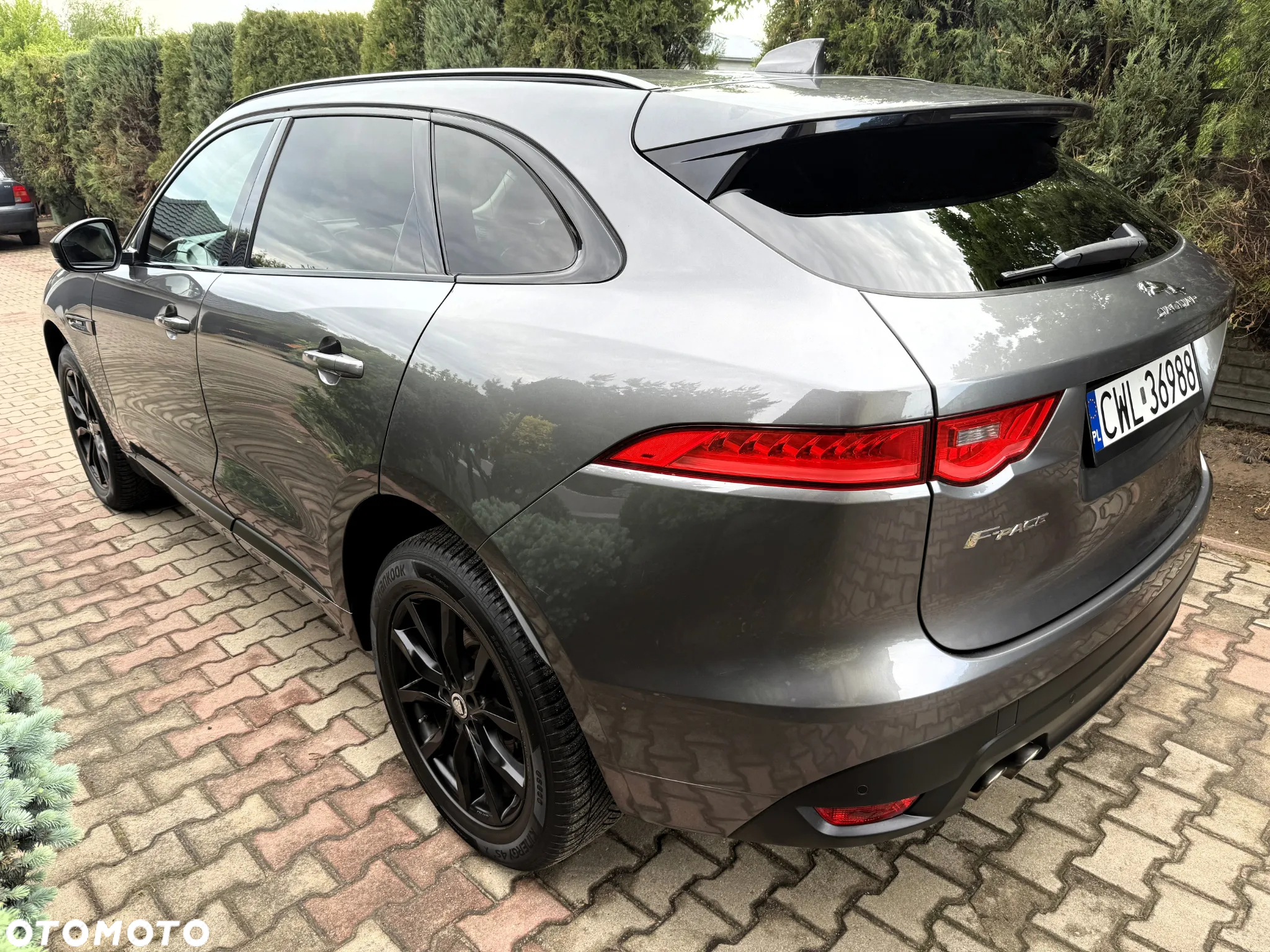 Jaguar F-Pace 20d AWD R-Sport - 3