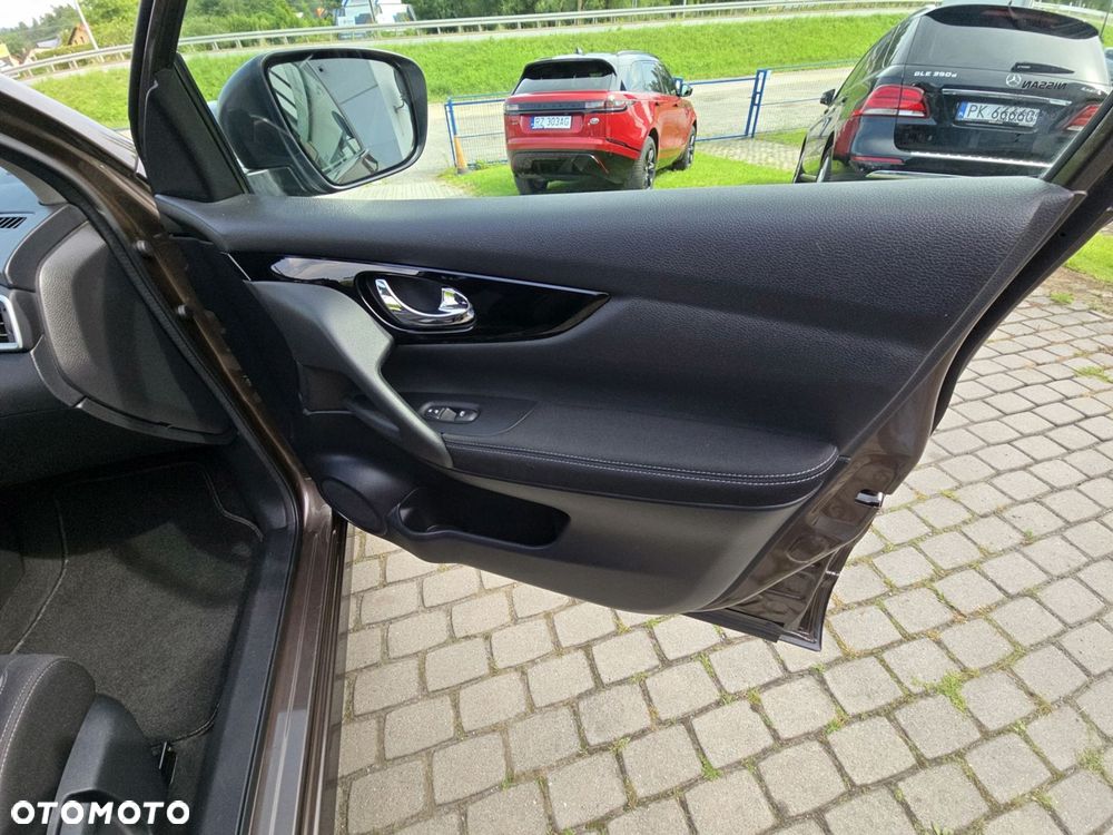 Nissan Qashqai - 22
