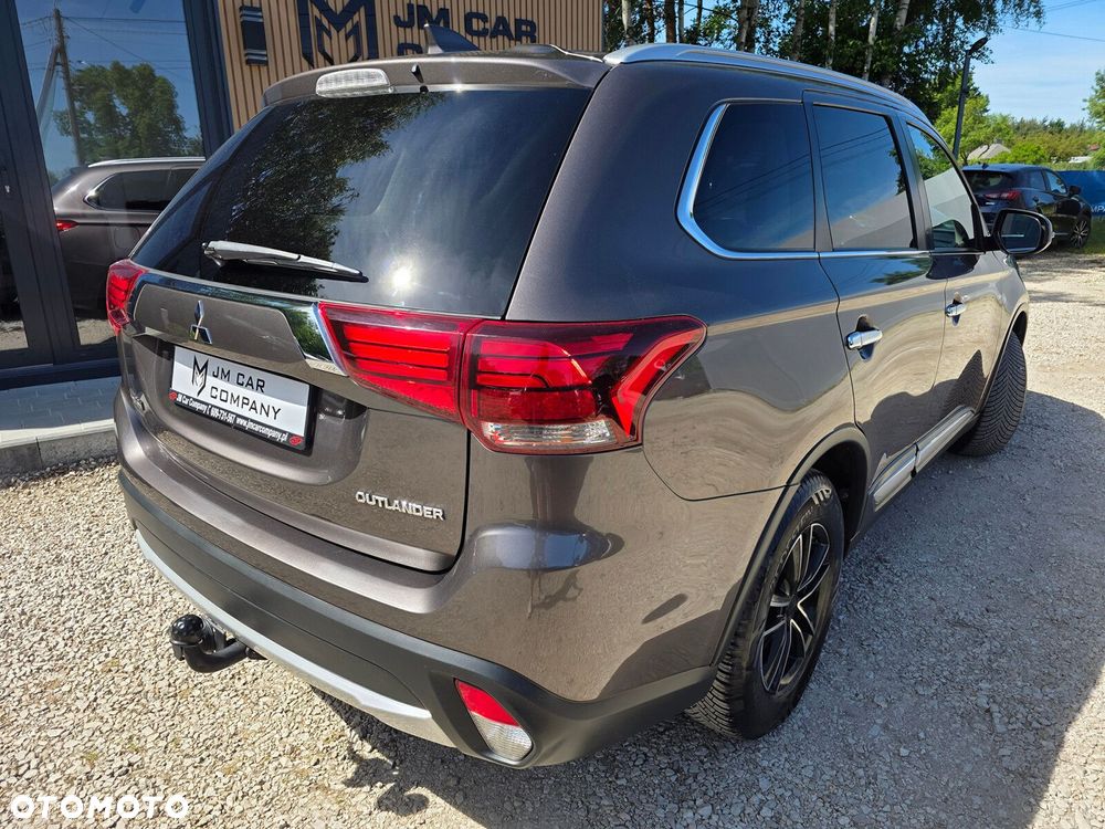 Mitsubishi Outlander - 6