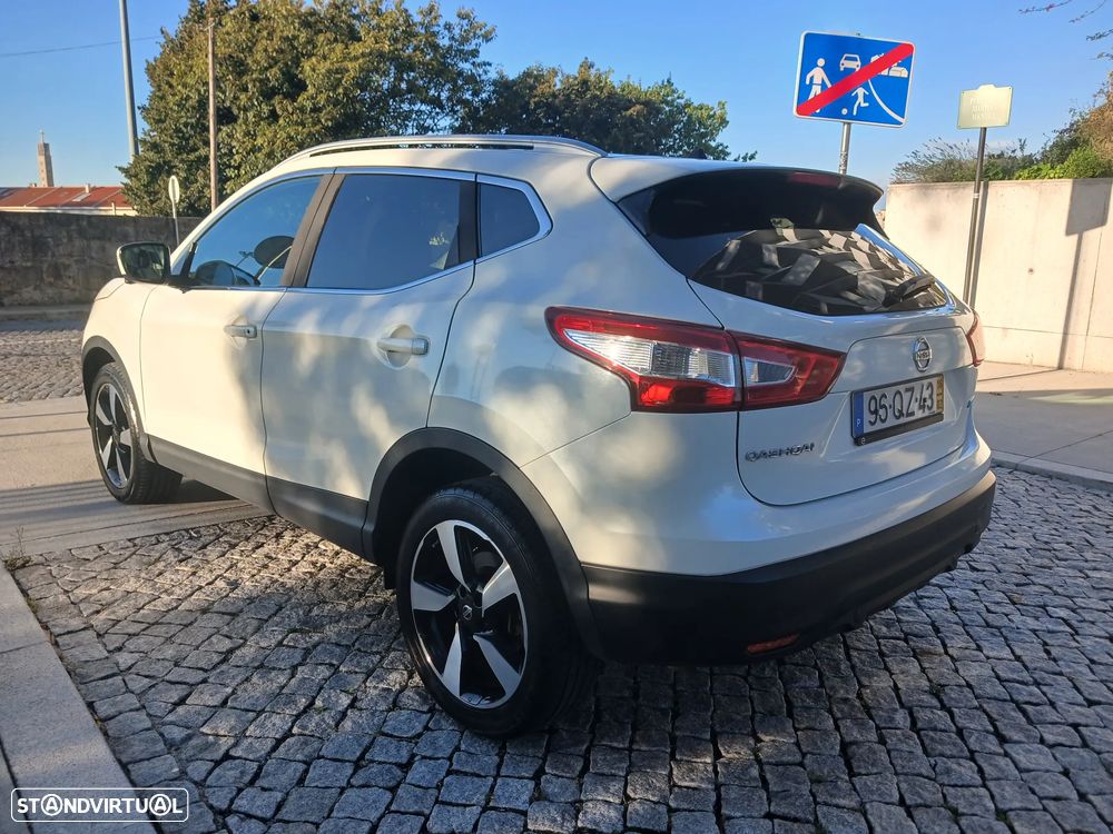 Nissan Qashqai - 32