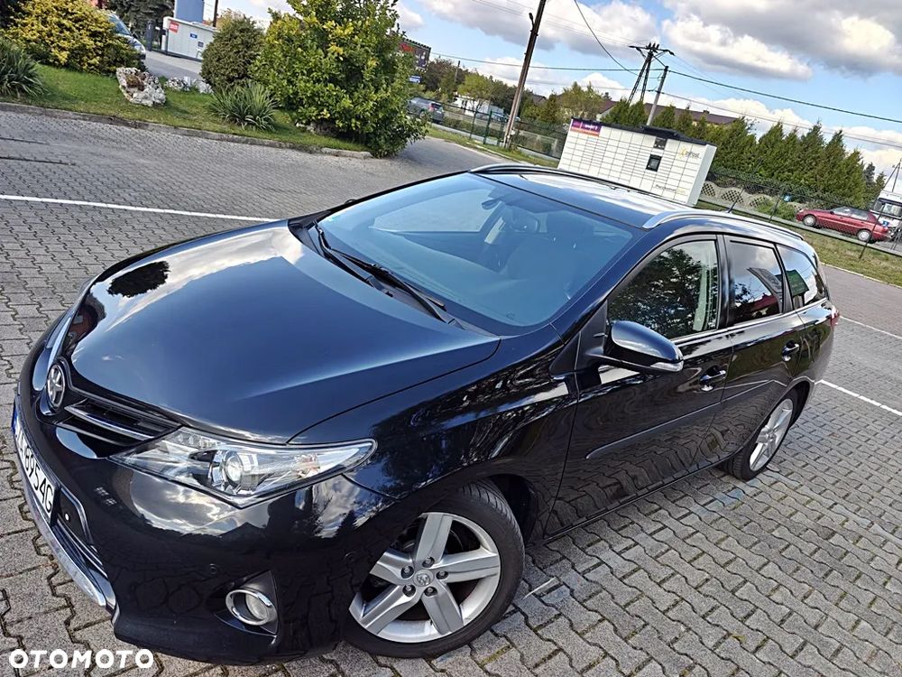 Toyota Auris 1.6 Premium Comfort MS - 21