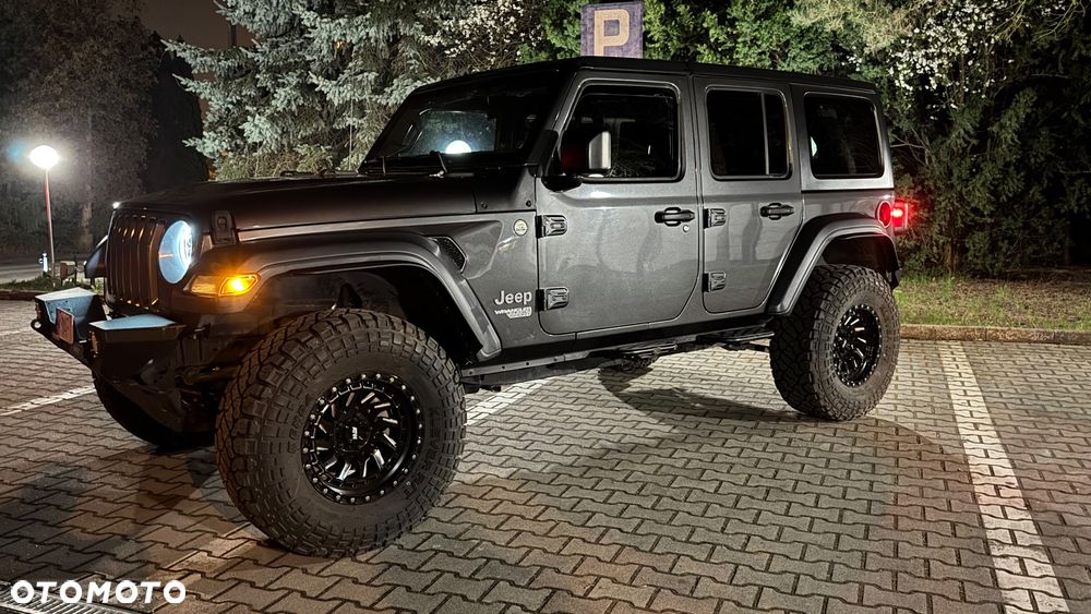 Jeep Wrangler - 28