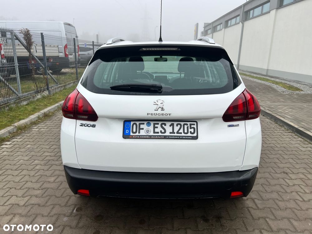 Peugeot 2008 PureTech 110 GPF Stop&Start EAT6 Active - 10