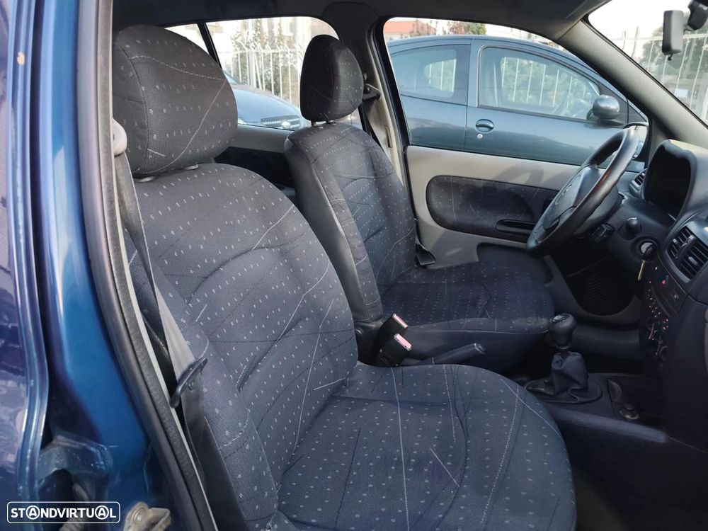Renault Clio 1.2 16V Dynamique - 13