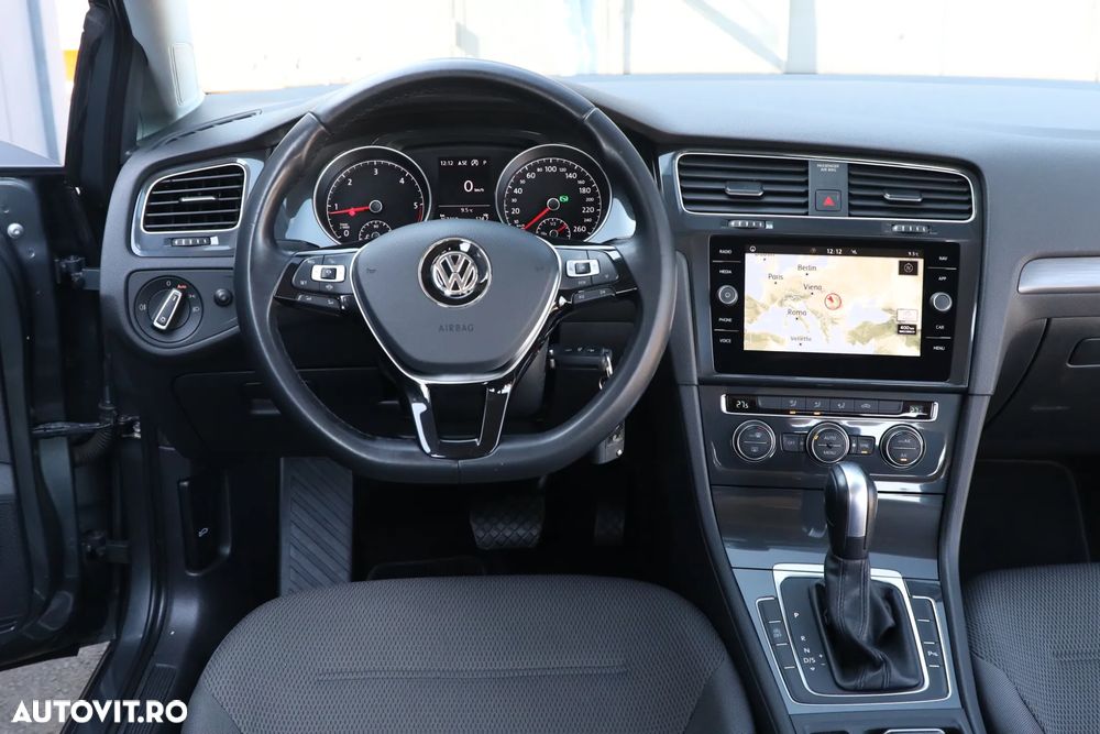 Volkswagen Golf 2.0 TDI DSG Comfortline - 5
