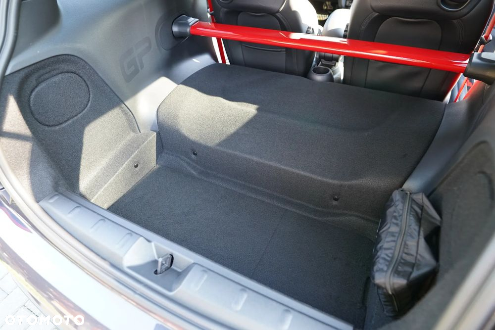 MINI John Cooper Works ALL4 sport - 24
