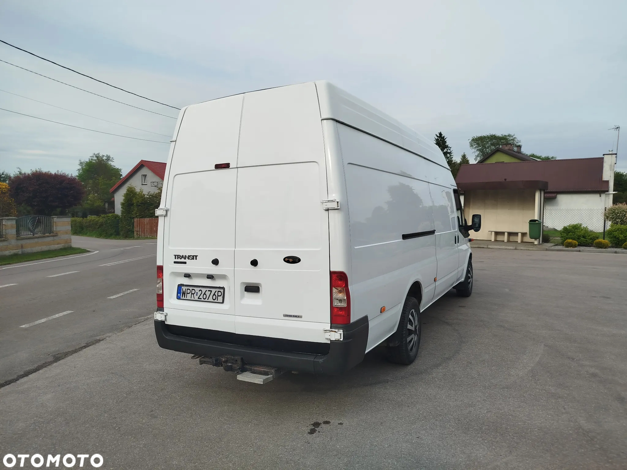 Ford Transit - 11