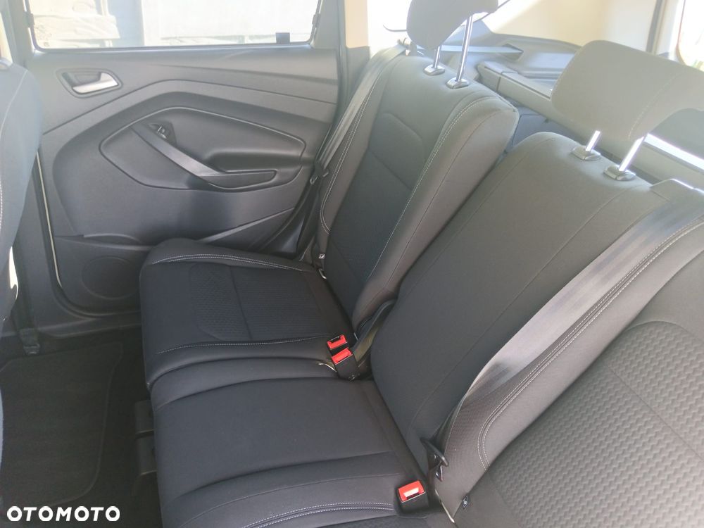 Ford Kuga 2.0 TDCi FWD Edition - 11