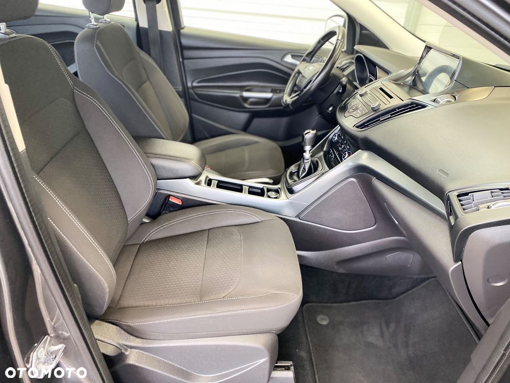 Ford Kuga 2.0 TDCi AWD Trend - 11