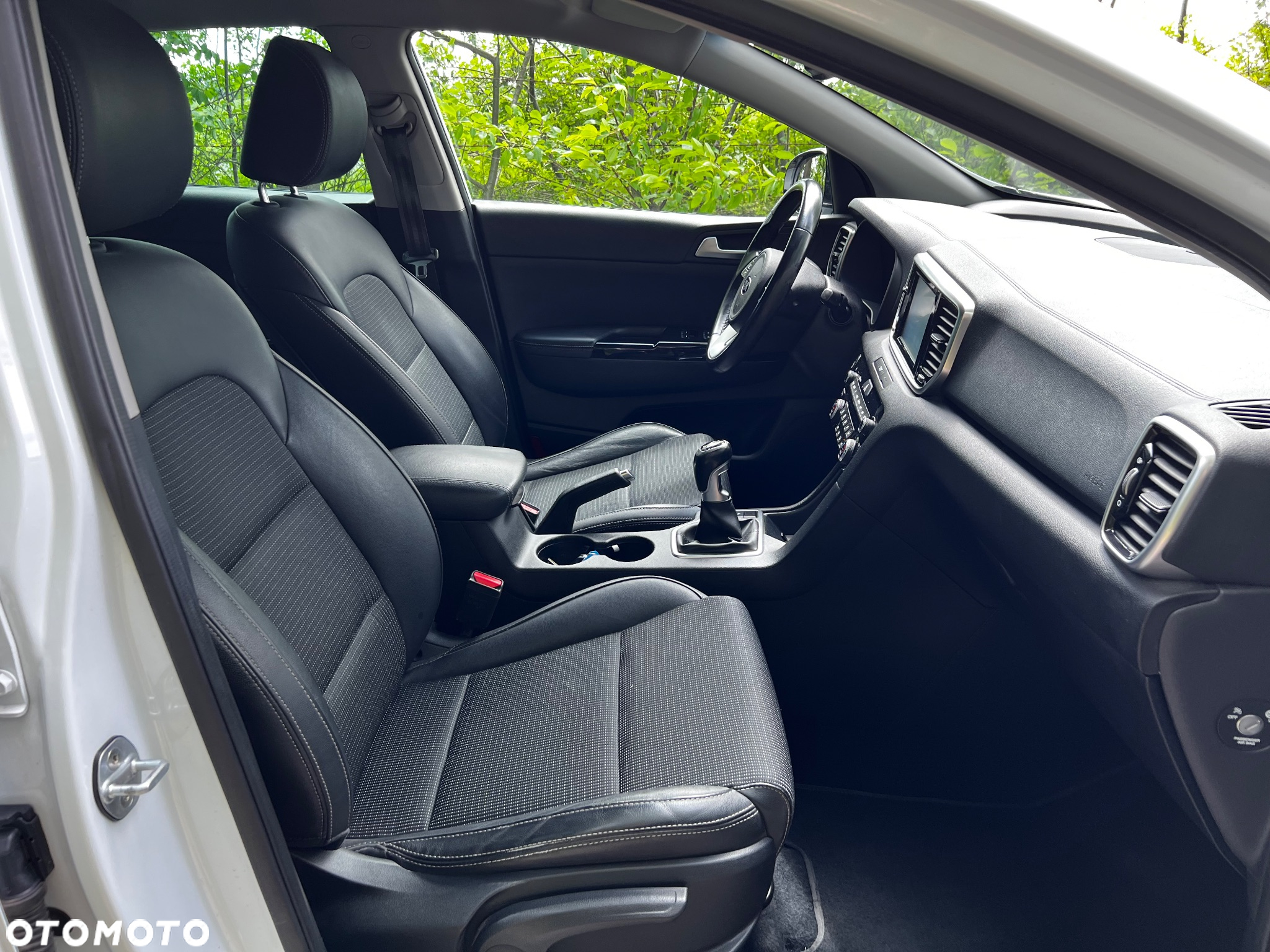 Kia Sportage 1.6 CRDI L 2WD - 16