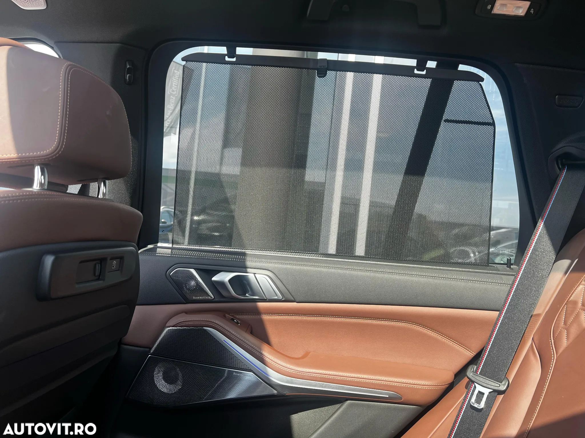 BMW X5 M M50i - 12