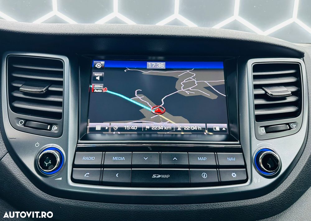 Hyundai Tucson blue 1.7 CRDi 2WD Passion Plus - 24