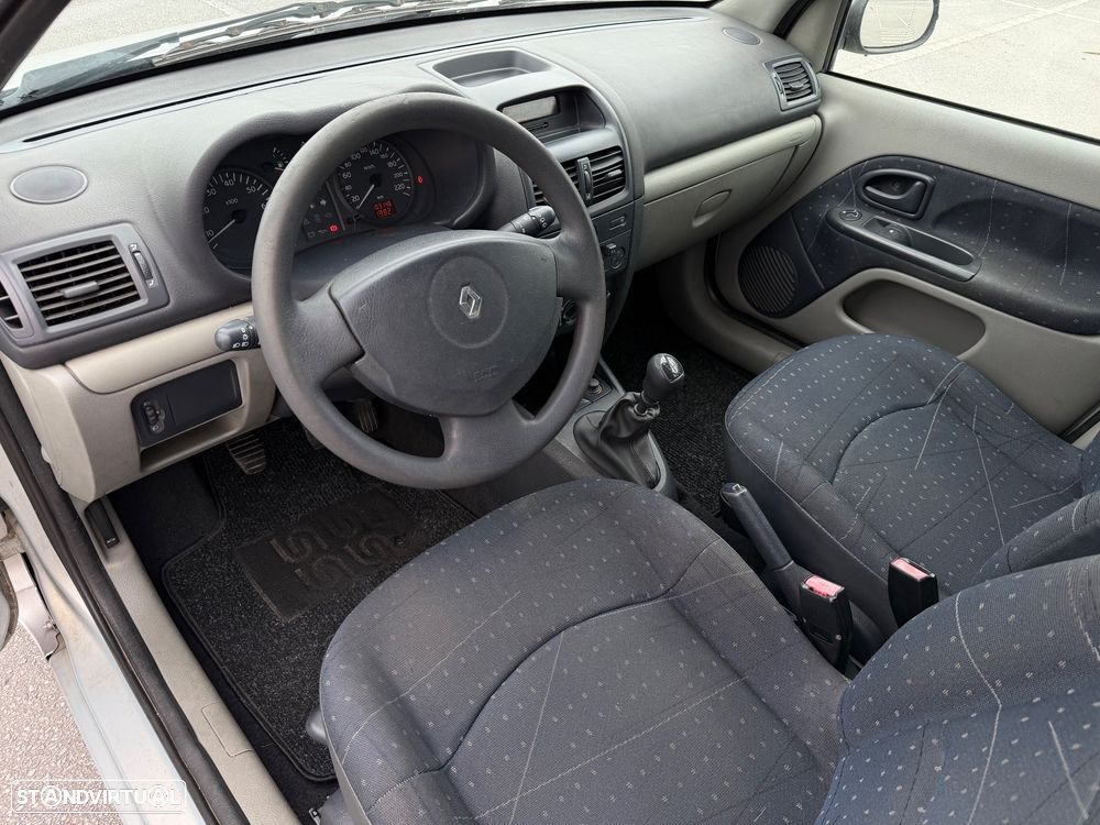 Renault Clio 1.2 16V Confort Authentique - 5