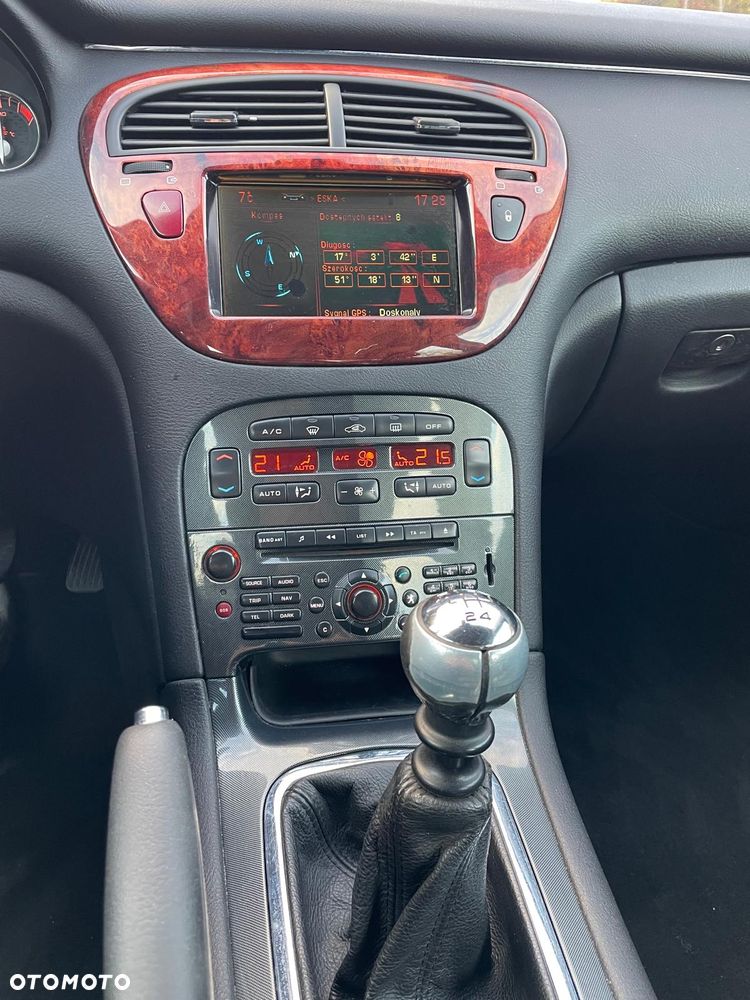 Peugeot 607 - 10